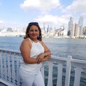 Meet your Posher, Mirna